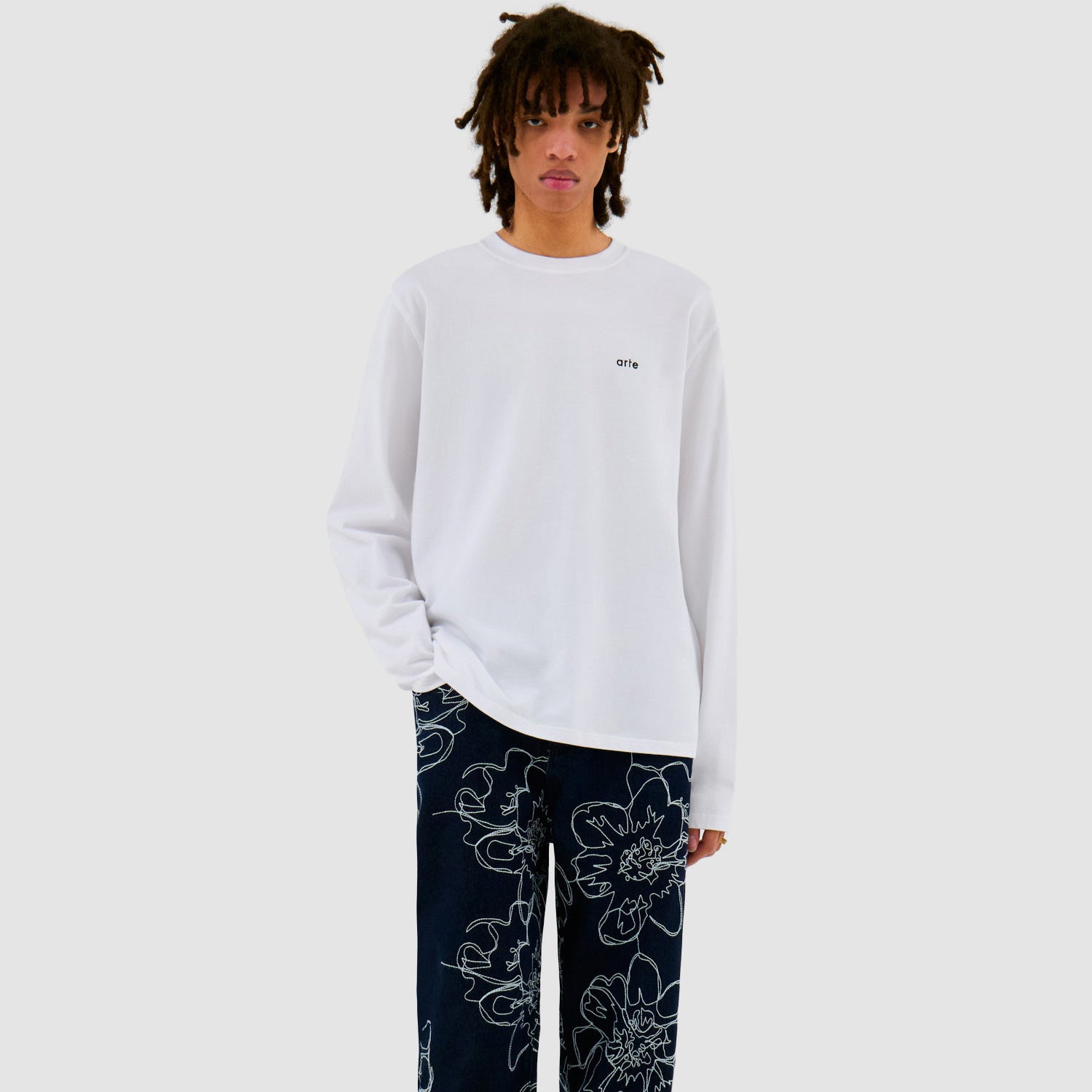 Arte Antwerp Flowers Longsleeve: White – The Union Project