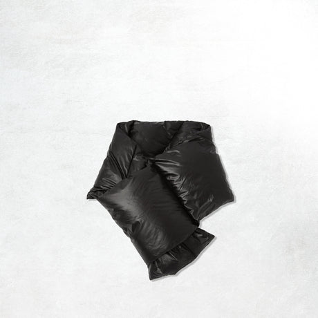 Nanga Portable Light Down Muffler: Black