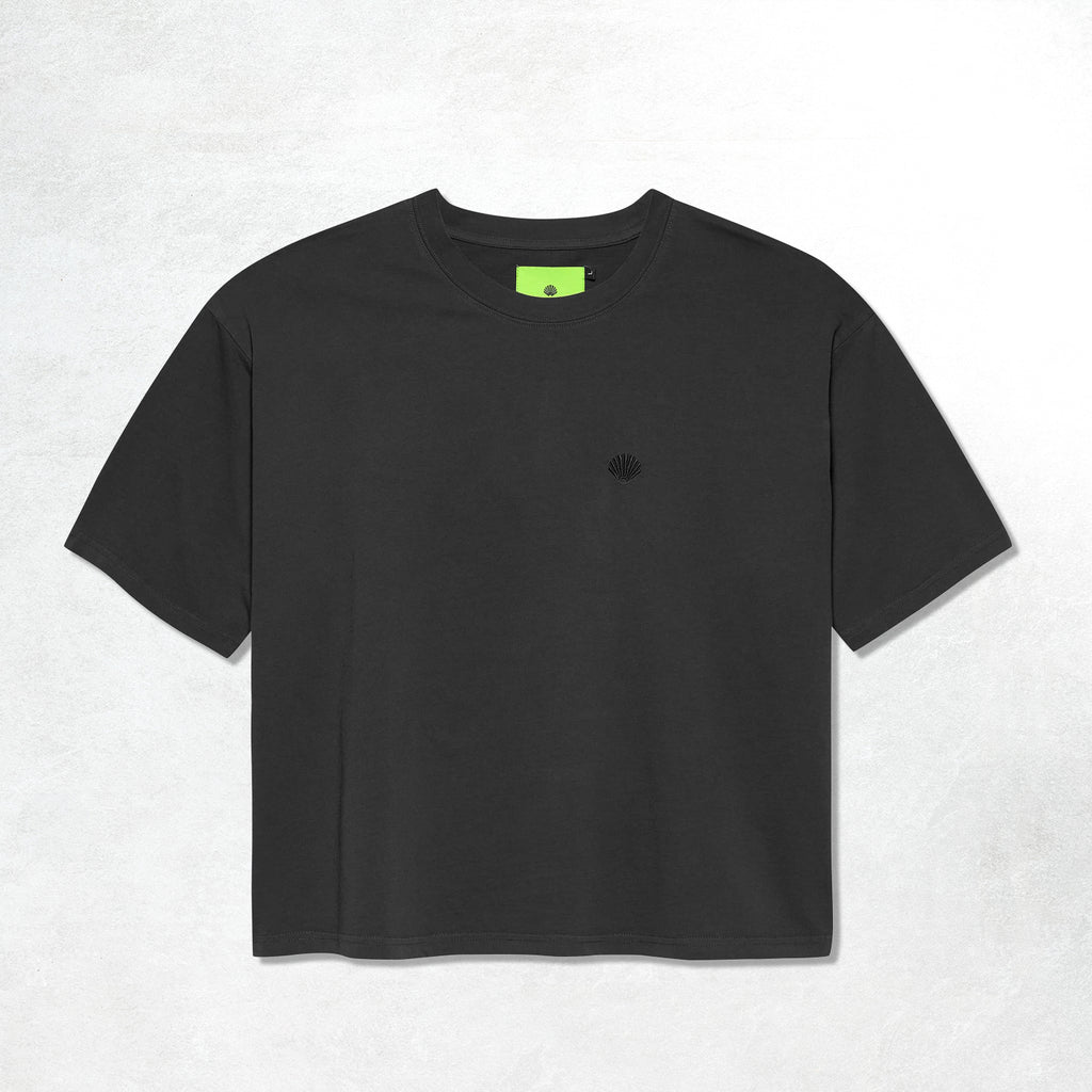 New Amsterdam Cropped Tee Washed: Black