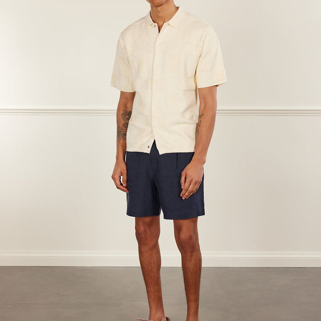 Pleated Linen Shorts | Navy_1