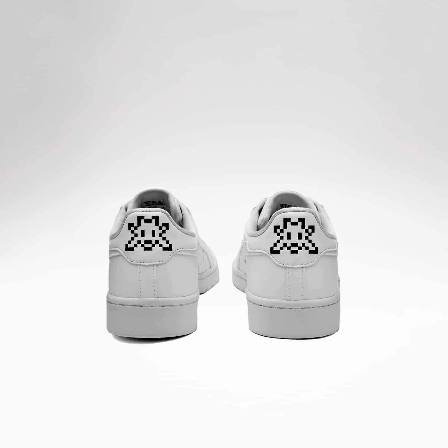 Comme Des Gar√ßons Shirt x Invader x Asics OC Runner: White – The 