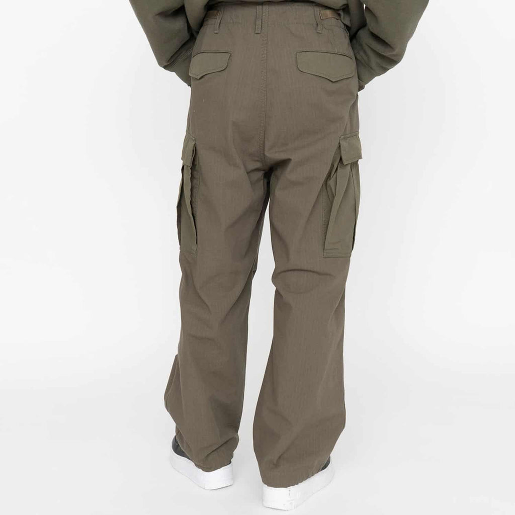 Nanamica Cargo Pants: Khaki_Model_3