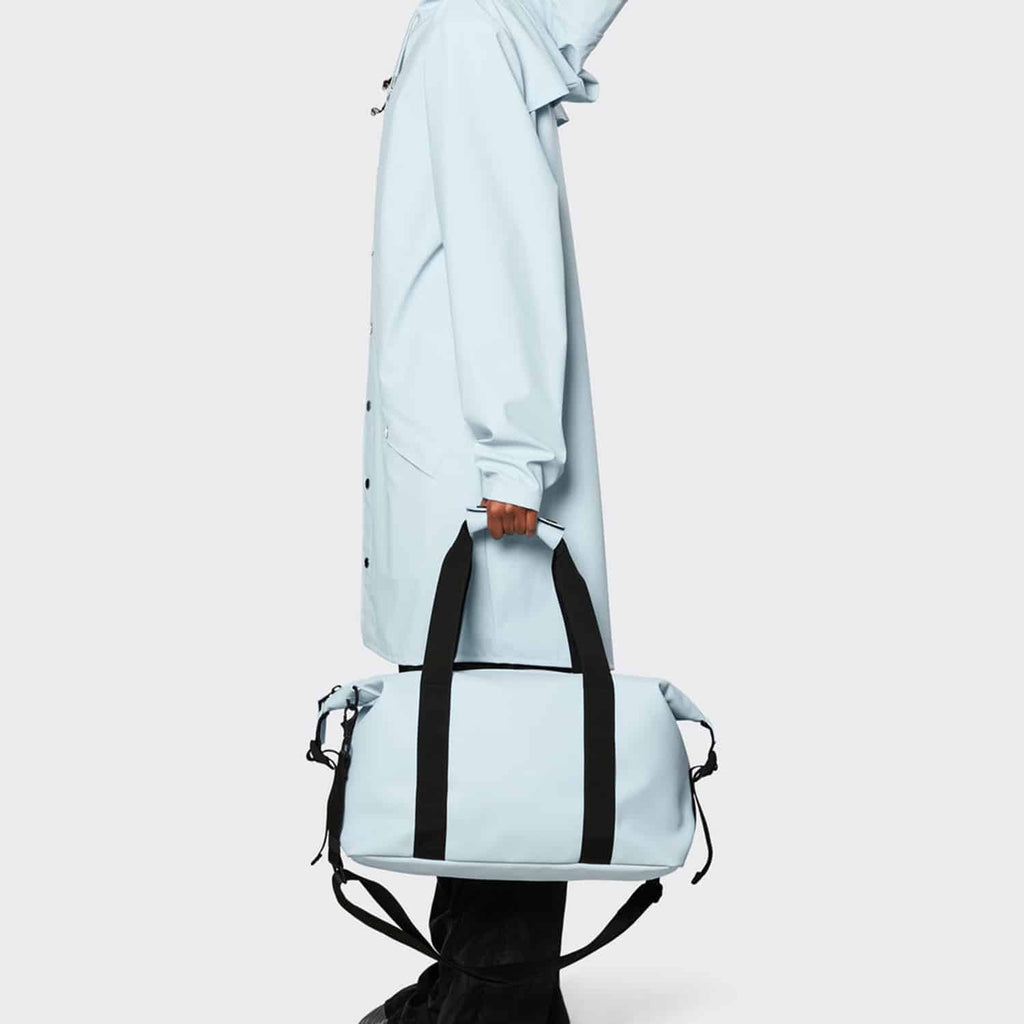 Rains Weekend Bag Small: Sky_Model_1